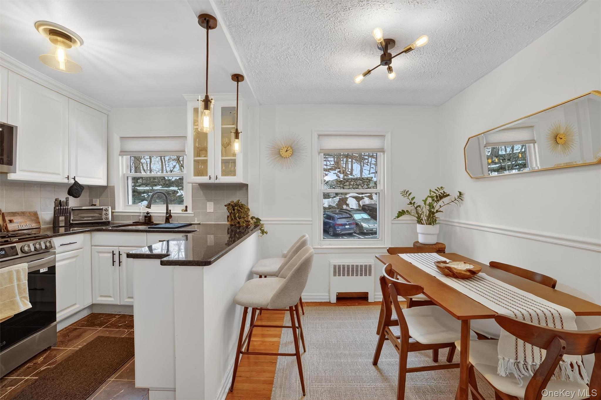 #7 photo, 120 N Broadway, Irvington , NY 10533