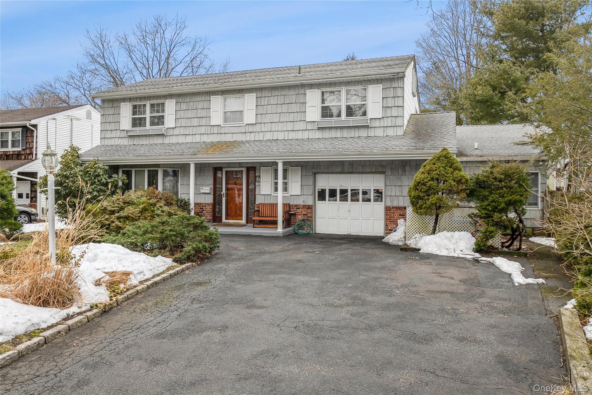 #1 photo, 23 Dressler Road, Greenlawn , NY 11740