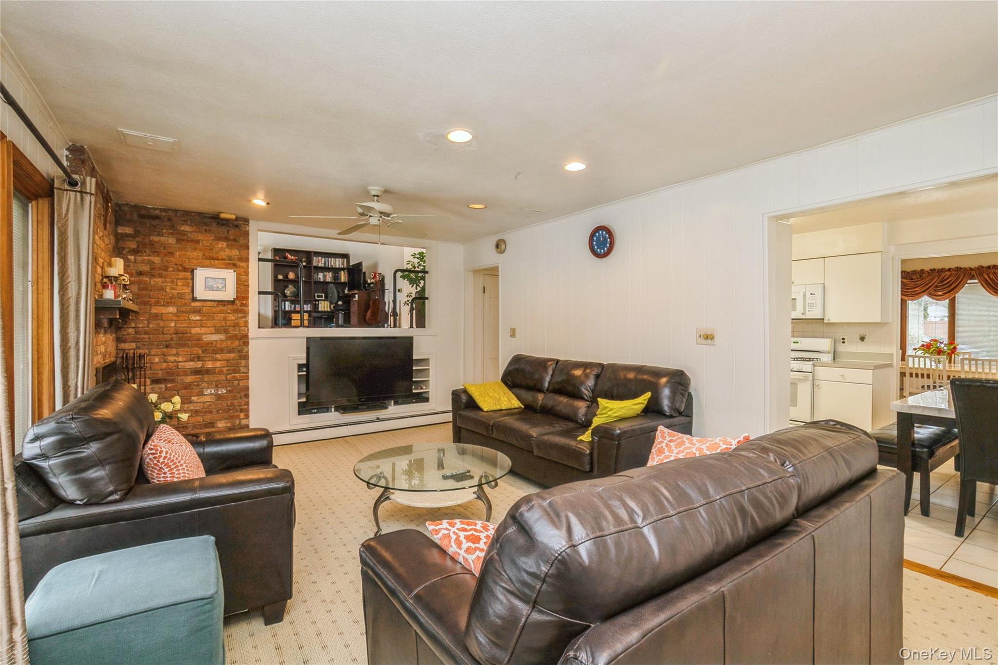 #17 photo, 23 Dressler Road, Greenlawn , NY 11740