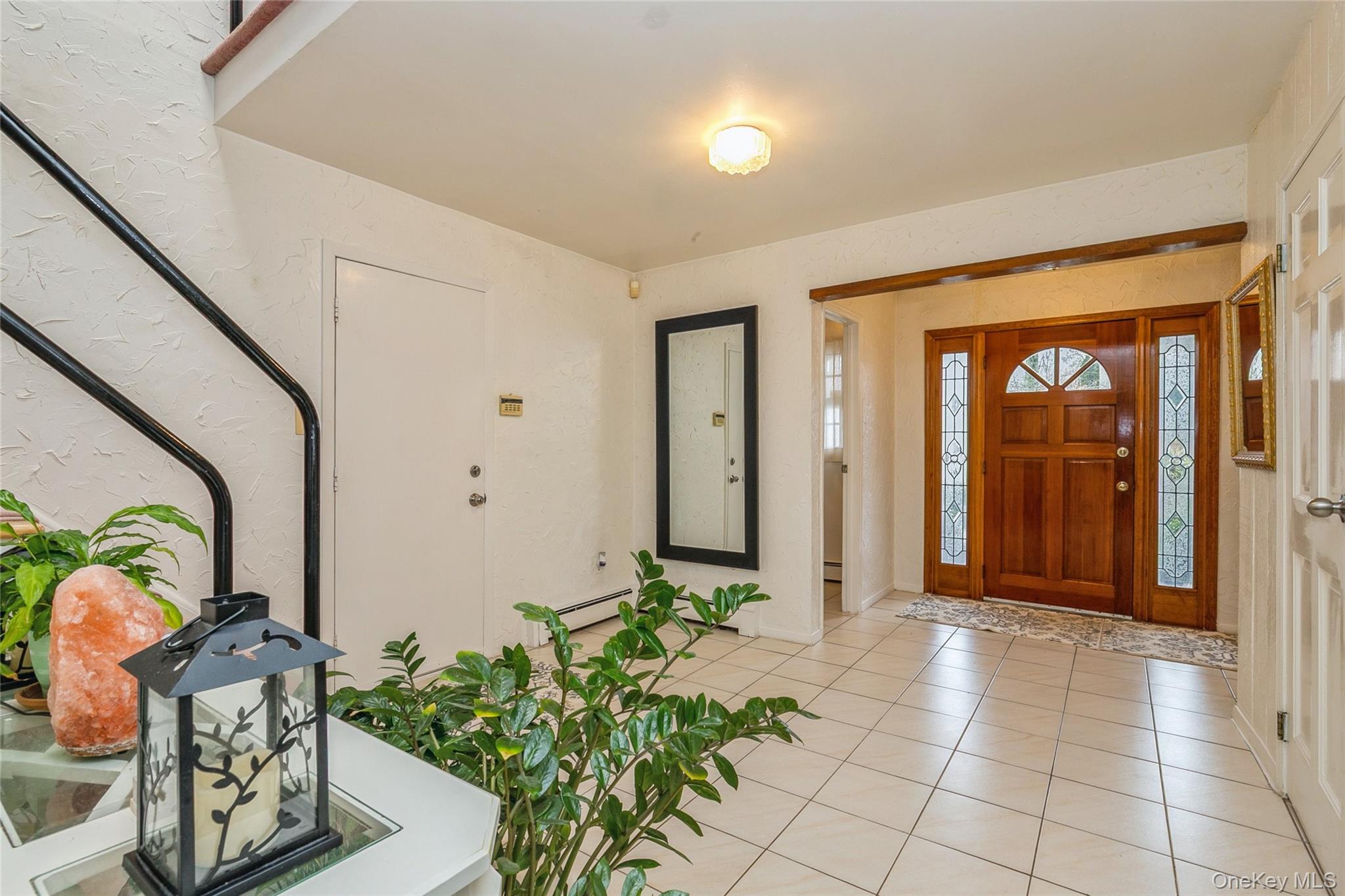 #4 photo, 23 Dressler Road, Greenlawn , NY 11740