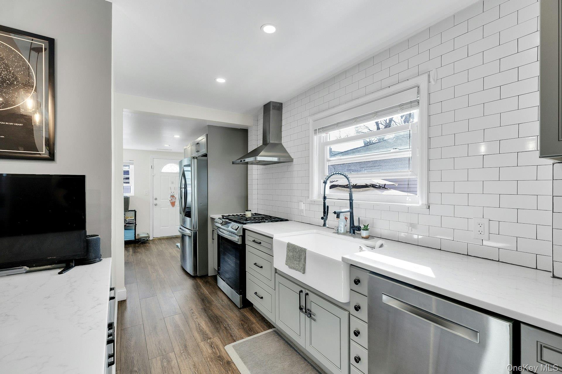 #9 photo, 92-13 245th Street, 長島 花卉園 Floral Park , NY 11001