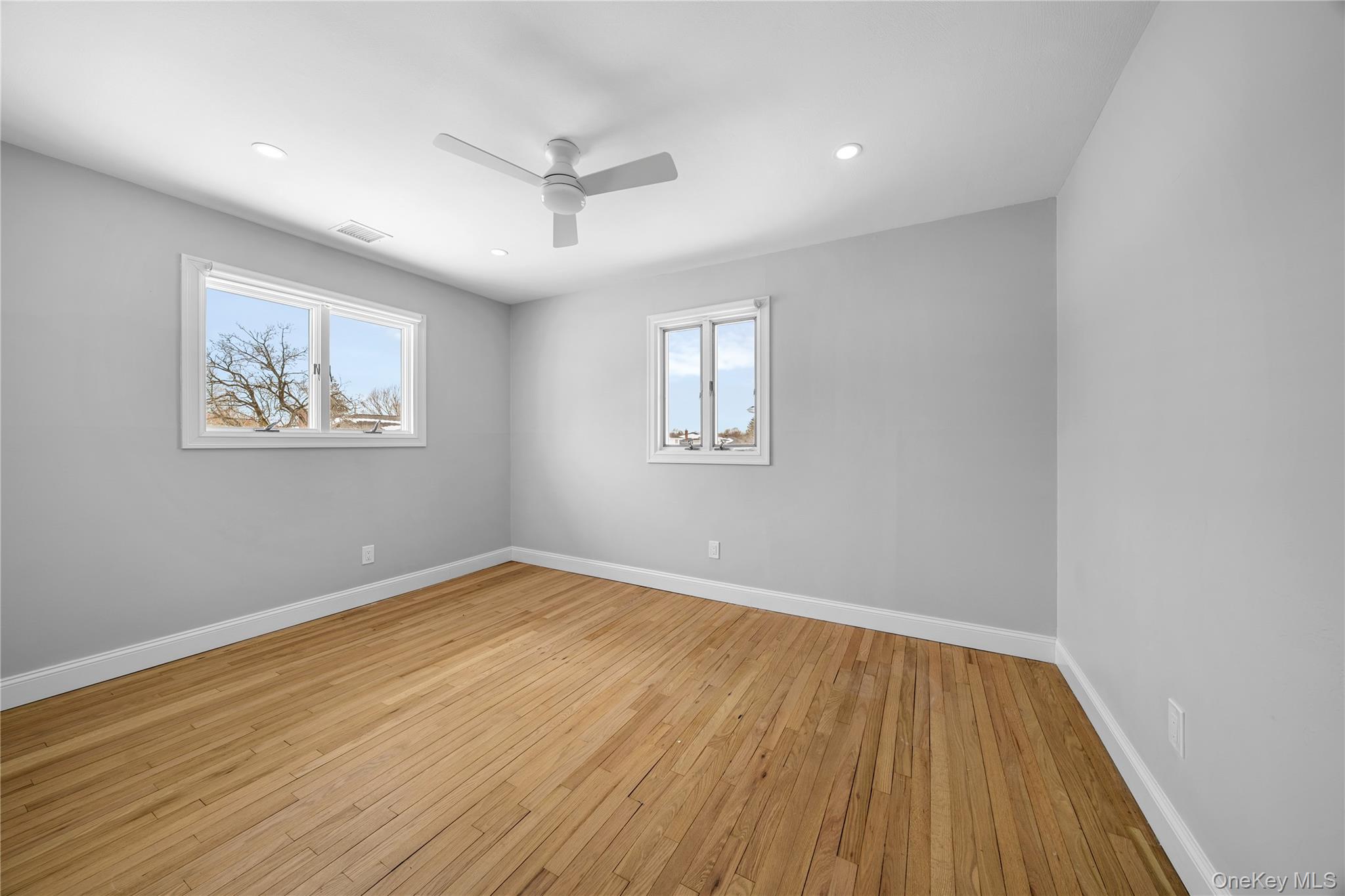 #12 photo, 89 Harvest Lane, Саффолк ‖ Commack , NY 11725