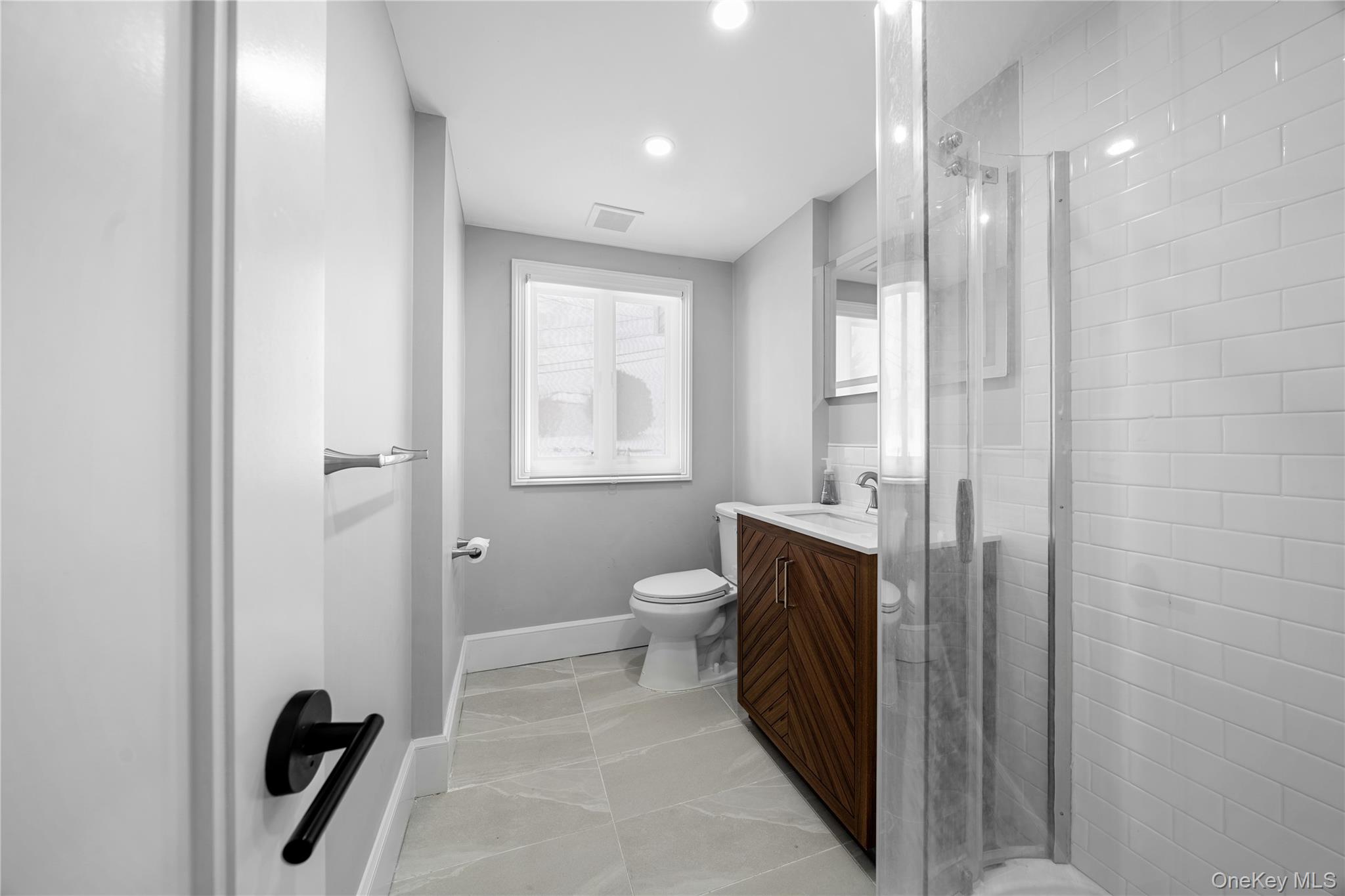 #18 photo, 89 Harvest Lane, Саффолк ‖ Commack , NY 11725