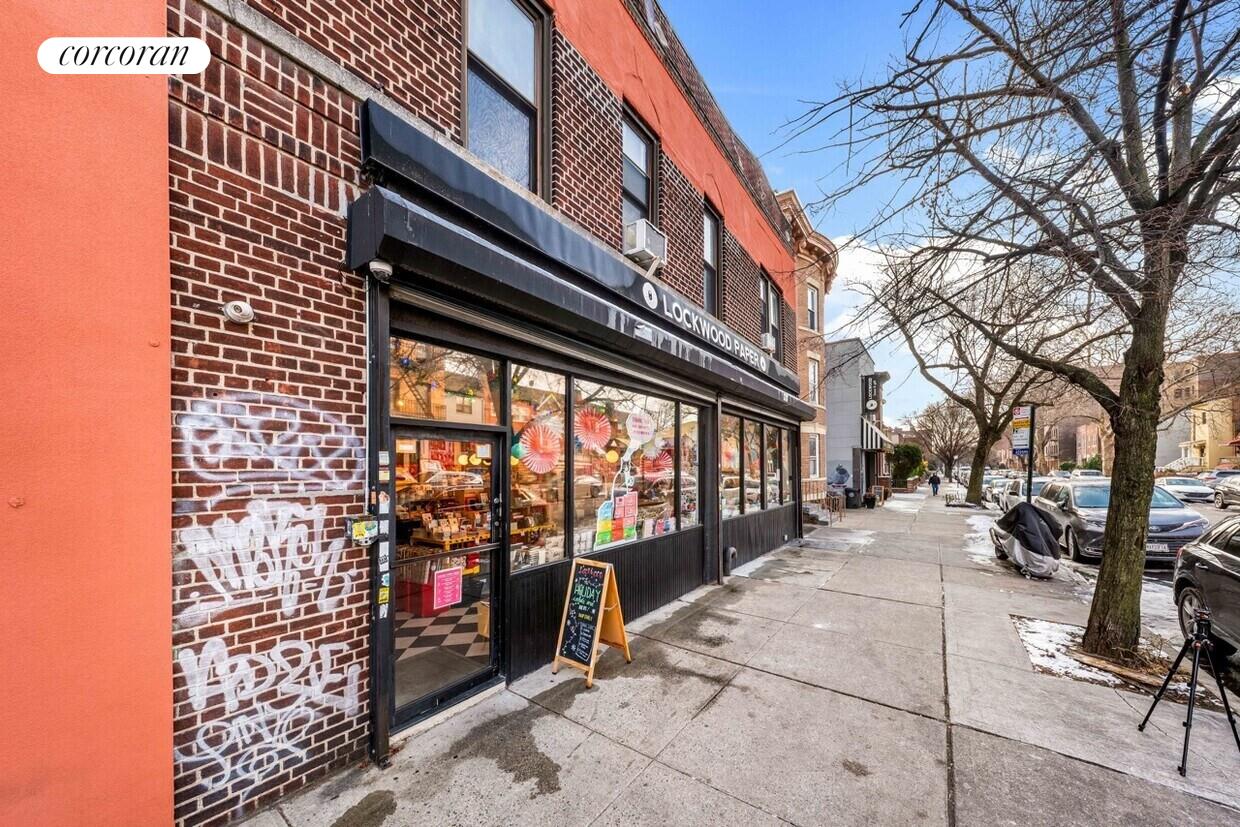 #2 photo, Astoria, Astoria , NY 11106