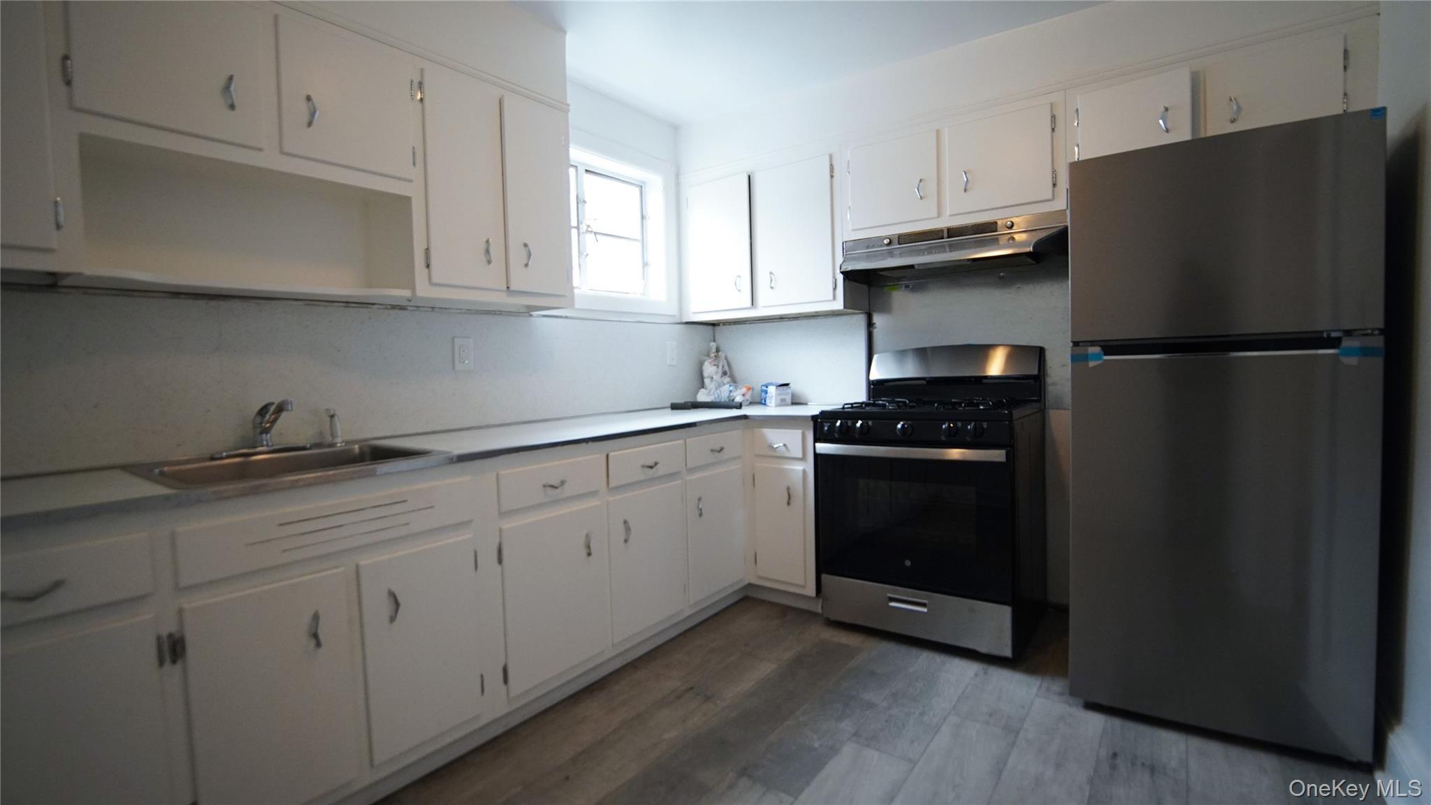 #3 photo, 27 Lawrence Avenue, Sleepy Hollow , NY 10591