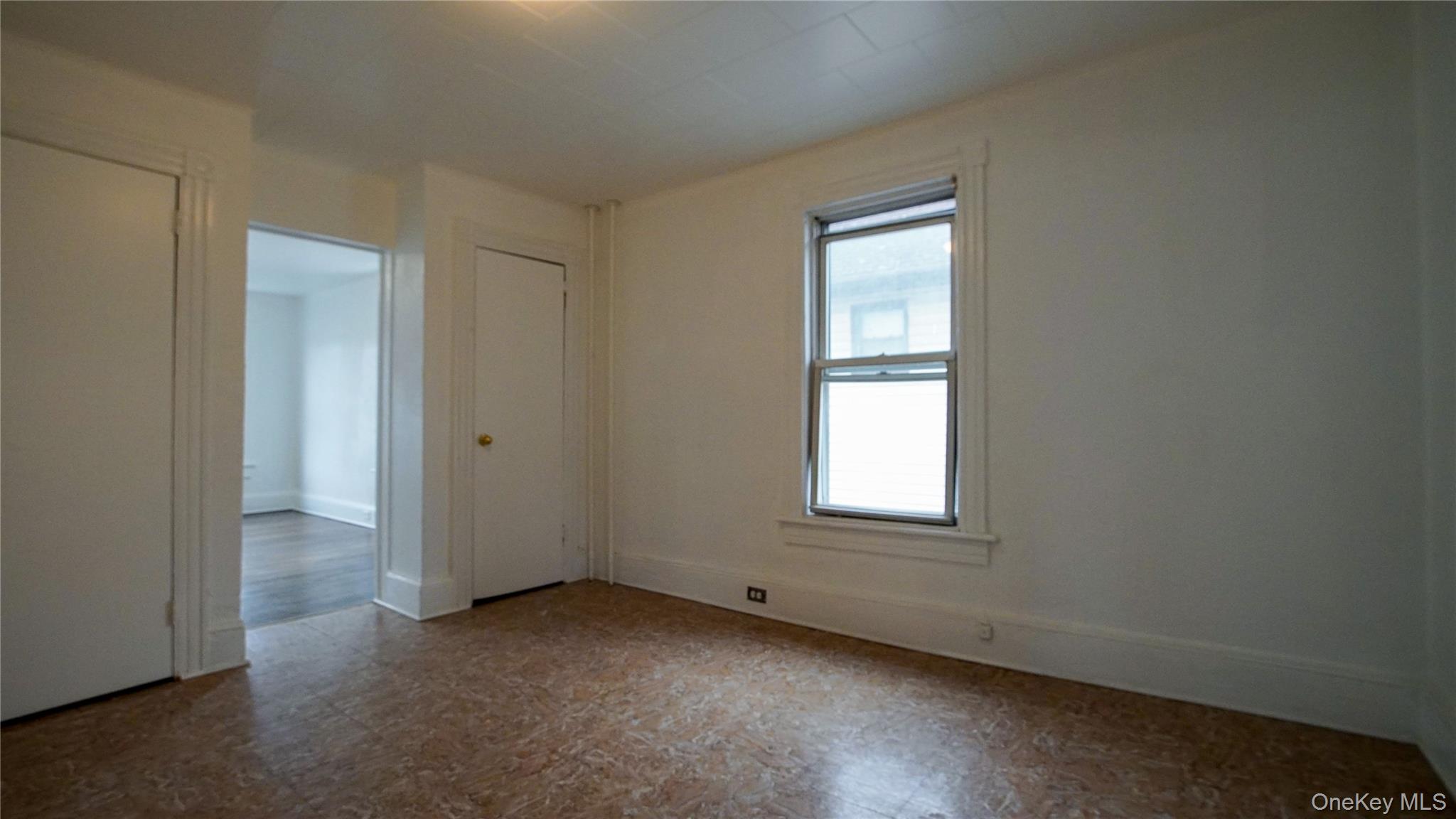 #4 photo, 27 Lawrence Avenue, Sleepy Hollow , NY 10591