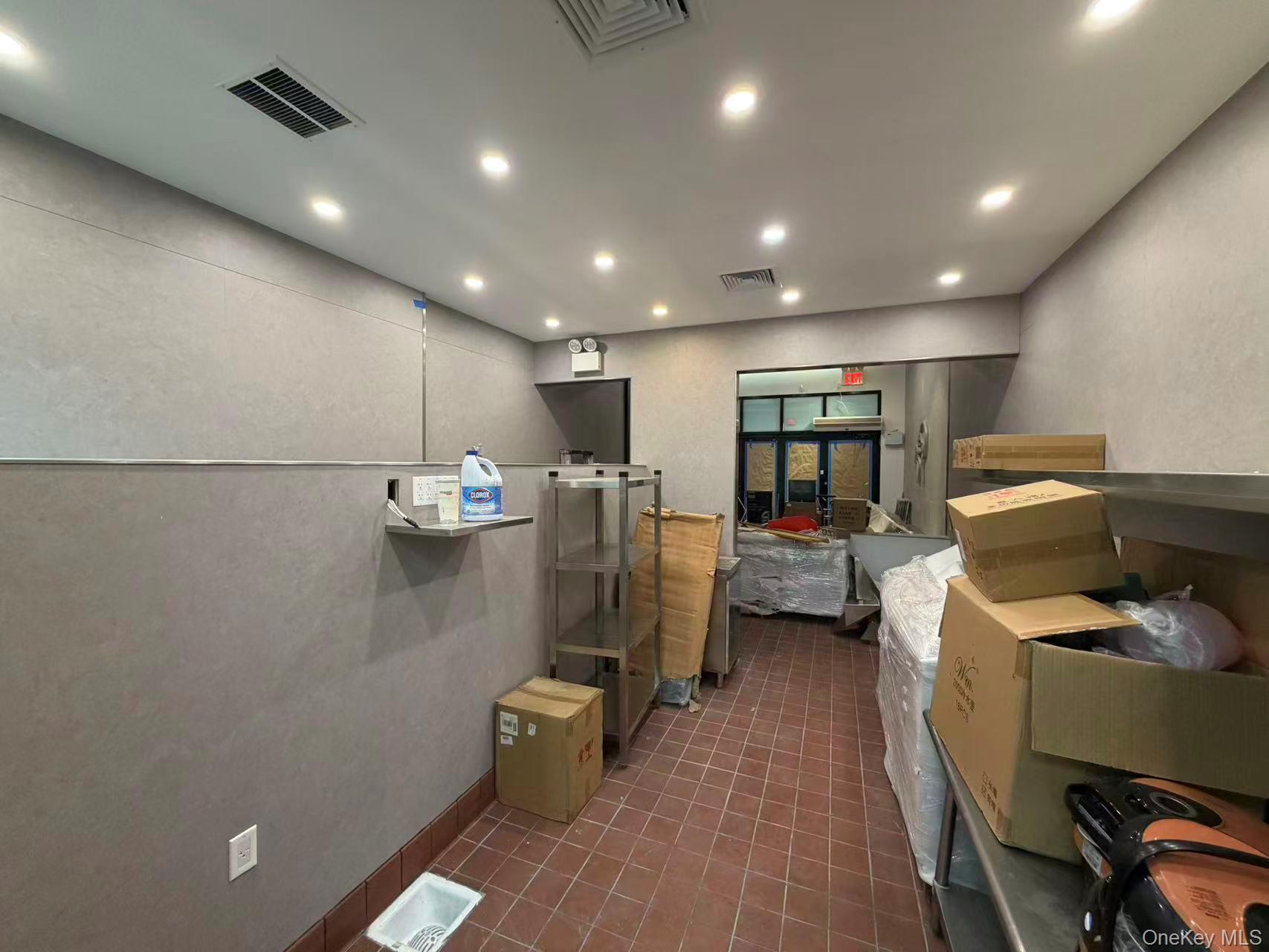 #3 photo, 42-08 Bell Blvd, Bayside , NY 11361