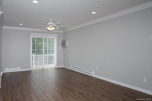 #3 photo, 465 New Highway, Copiague , NY 11726