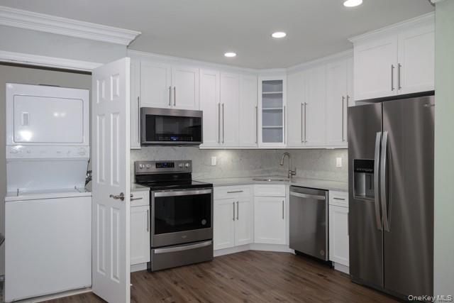 #7 photo, 465 New Highway, Copiague , NY 11726