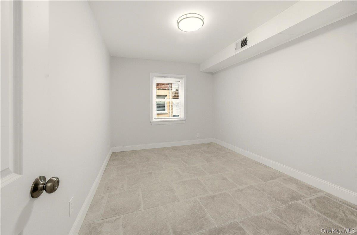 #20 photo, 3227 Griswold Avenue, Bronx , NY 10465