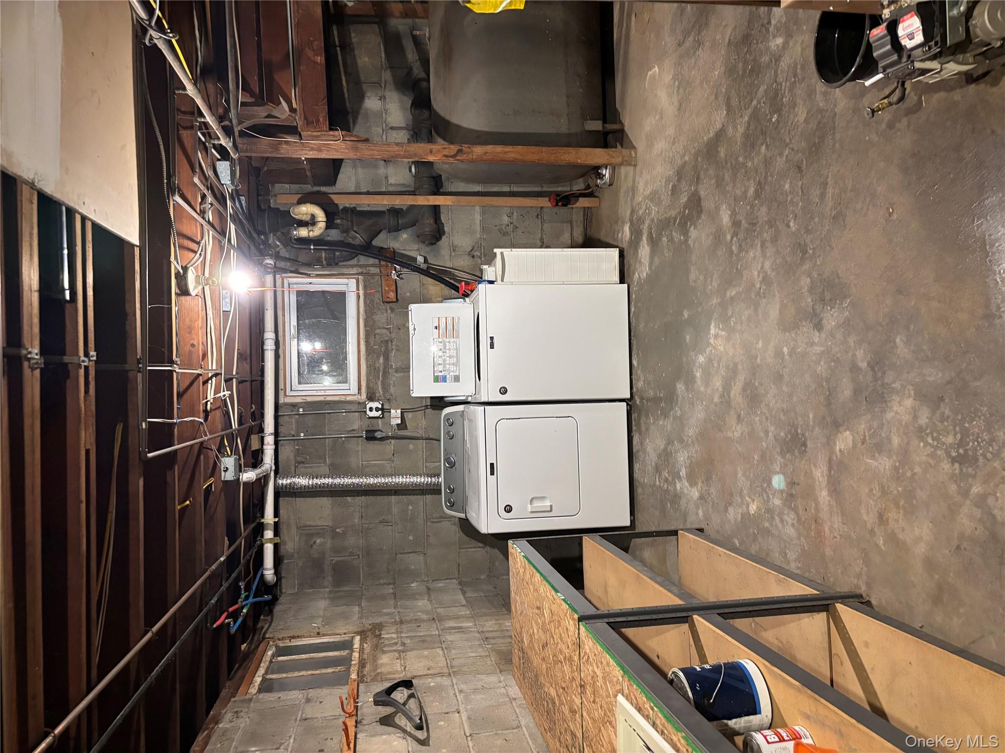 #13 photo, 2090 Beech Street, Нассау ‖ Wantagh , NY 11793