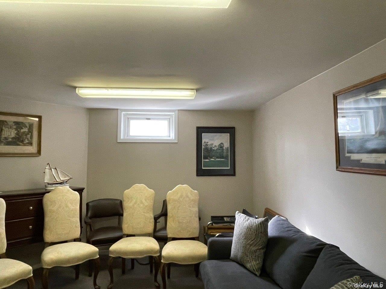 #8 photo, 20 Dewey Street, Huntington , NY 11743