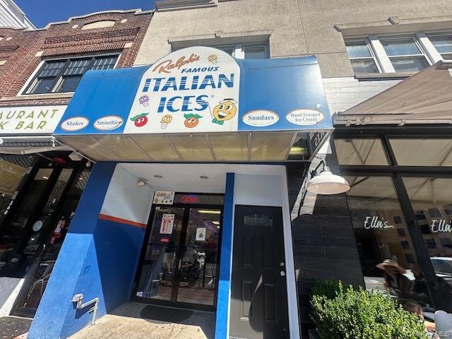 #1 photo, 362 New York Avenue, Huntington , NY 11743