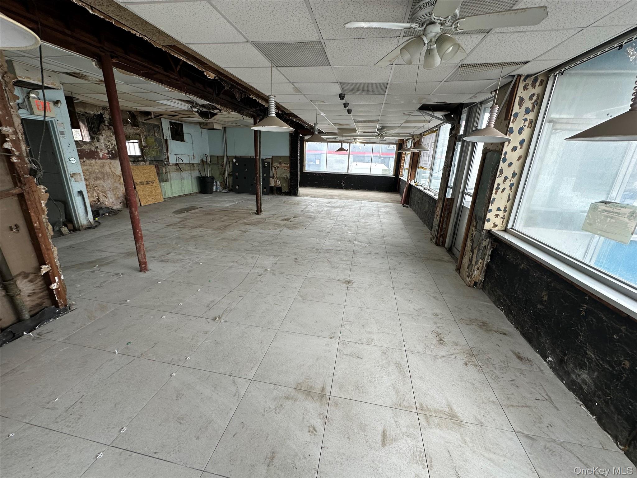 #3 photo, 267 Burnside Avenue, नासाउ काउंटी Lawrence , NY 11559