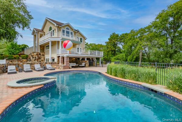 #1 photo, 27 W Tiana Road, Hampton Bays , NY 11946