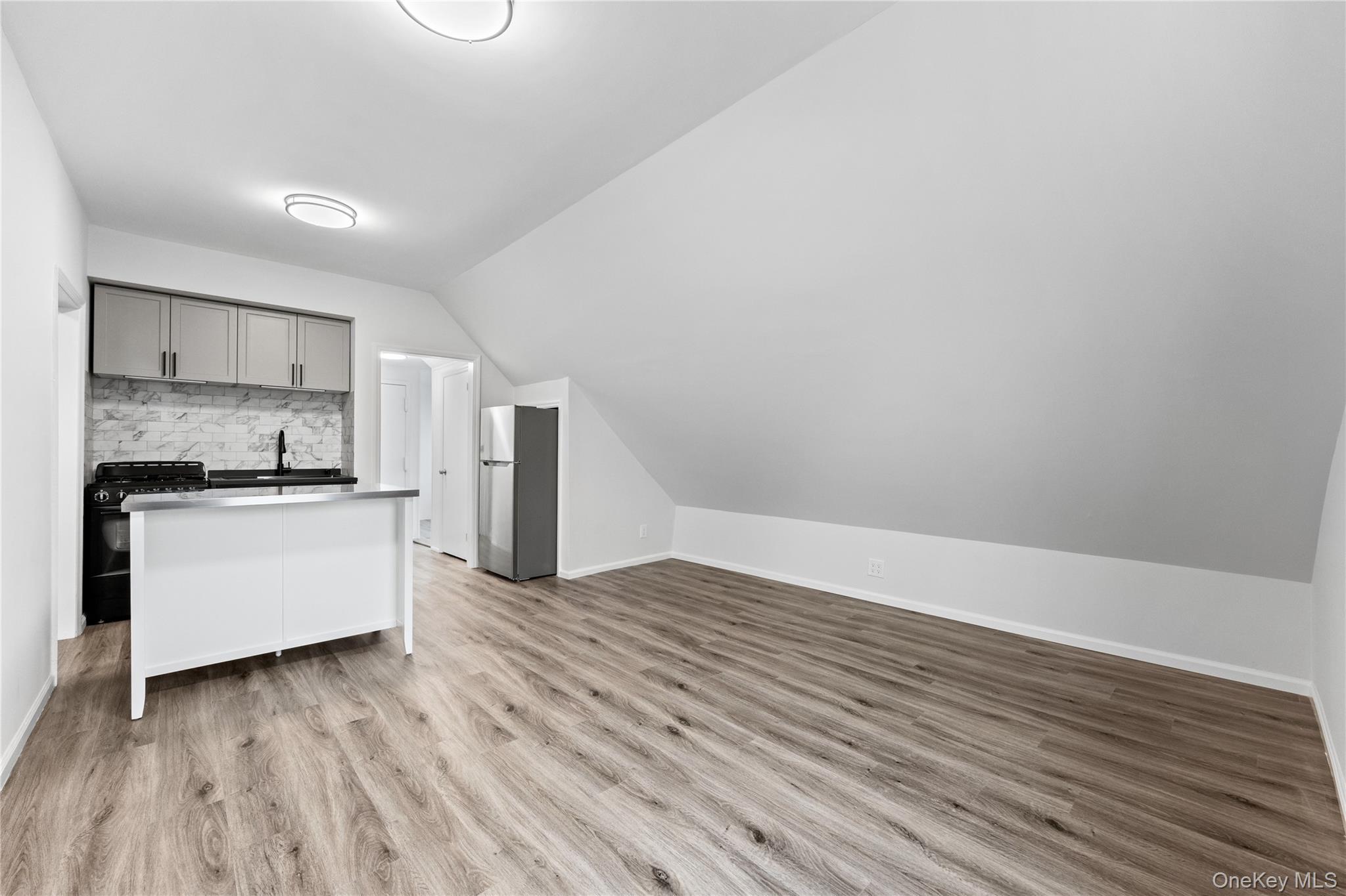 #3 photo, 3 Harbor Lane, New Rochelle , NY 10805