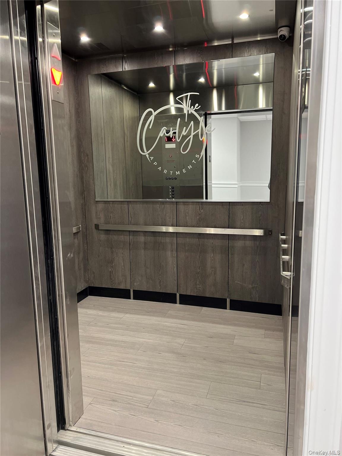 #14 photo, 776 Fulton Street, 长岛 Farmingdale , NY 11735