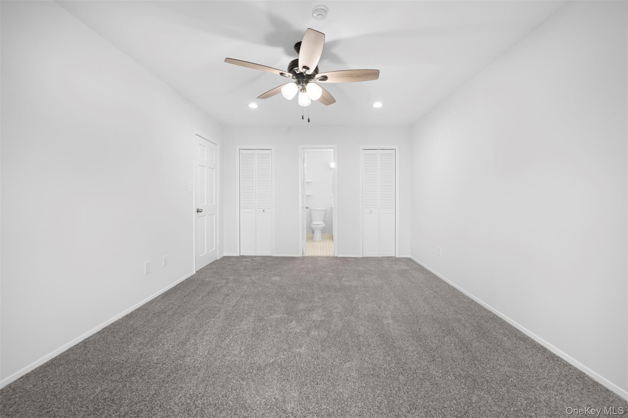 #20 photo, 204 Fairview Circle, Саффолк ‖ Middle Island , NY 11953