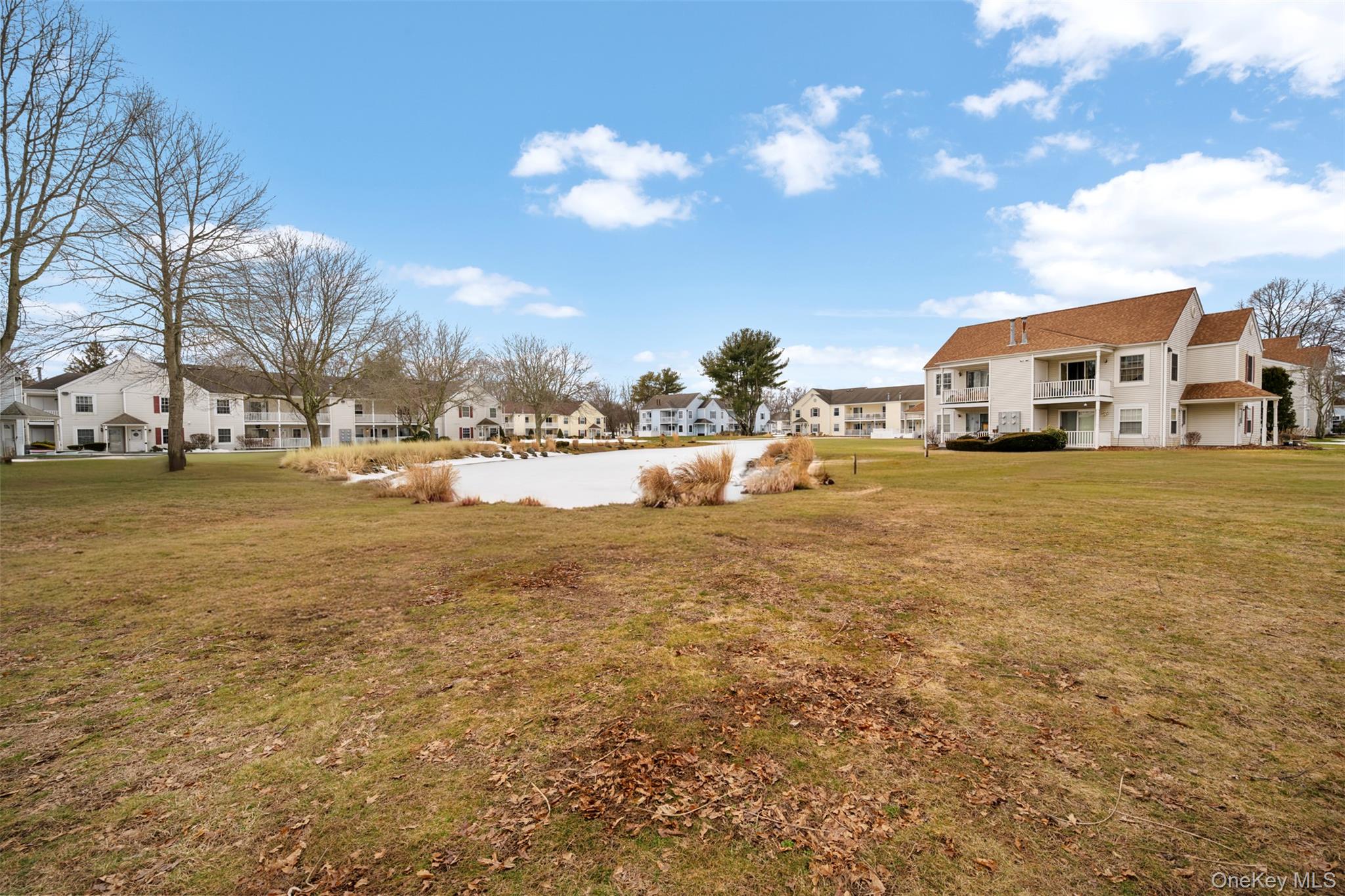 #7 photo, 204 Fairview Circle, Саффолк ‖ Middle Island , NY 11953