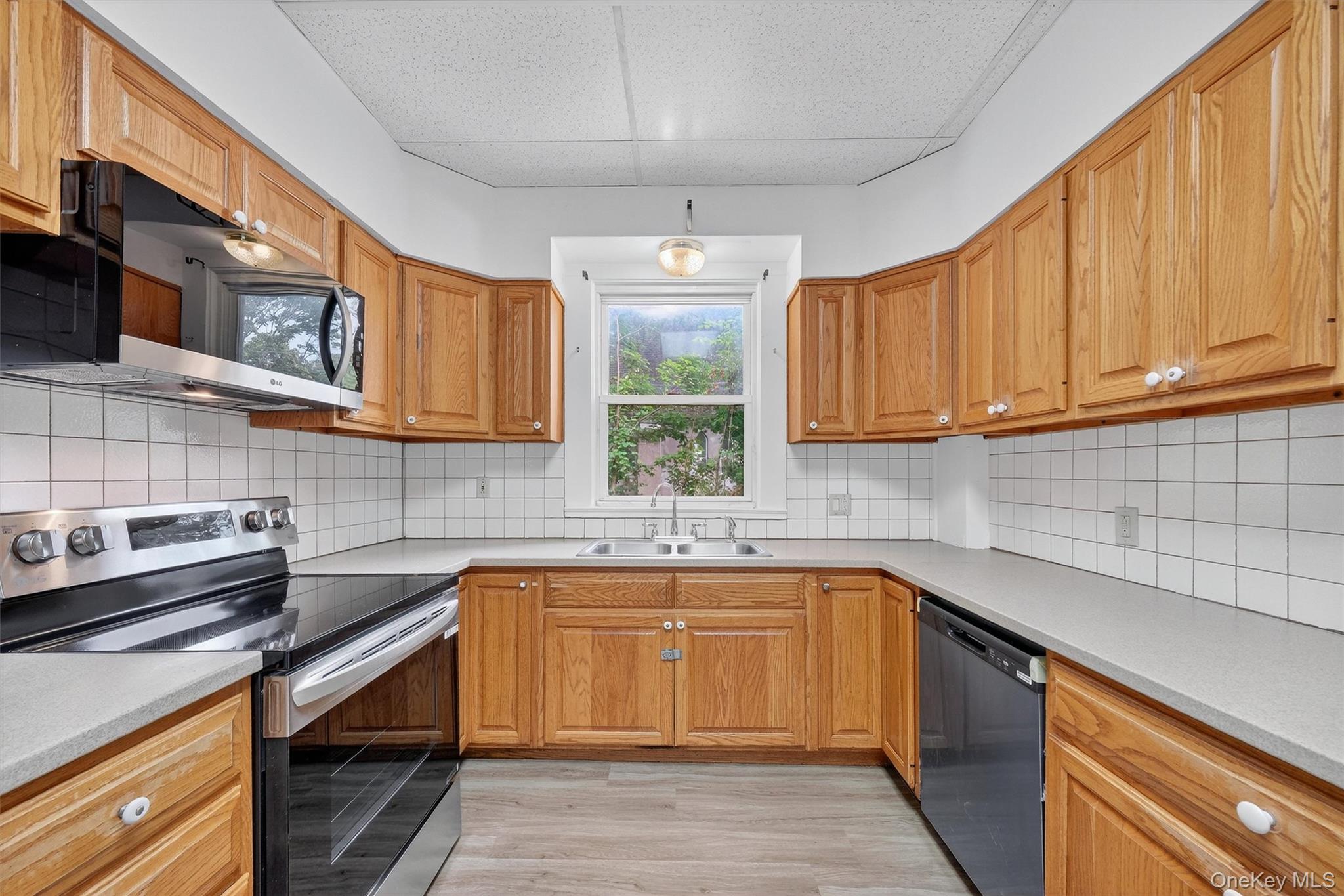 #1 photo, 34 Market Street, Ellenville , NY 12428