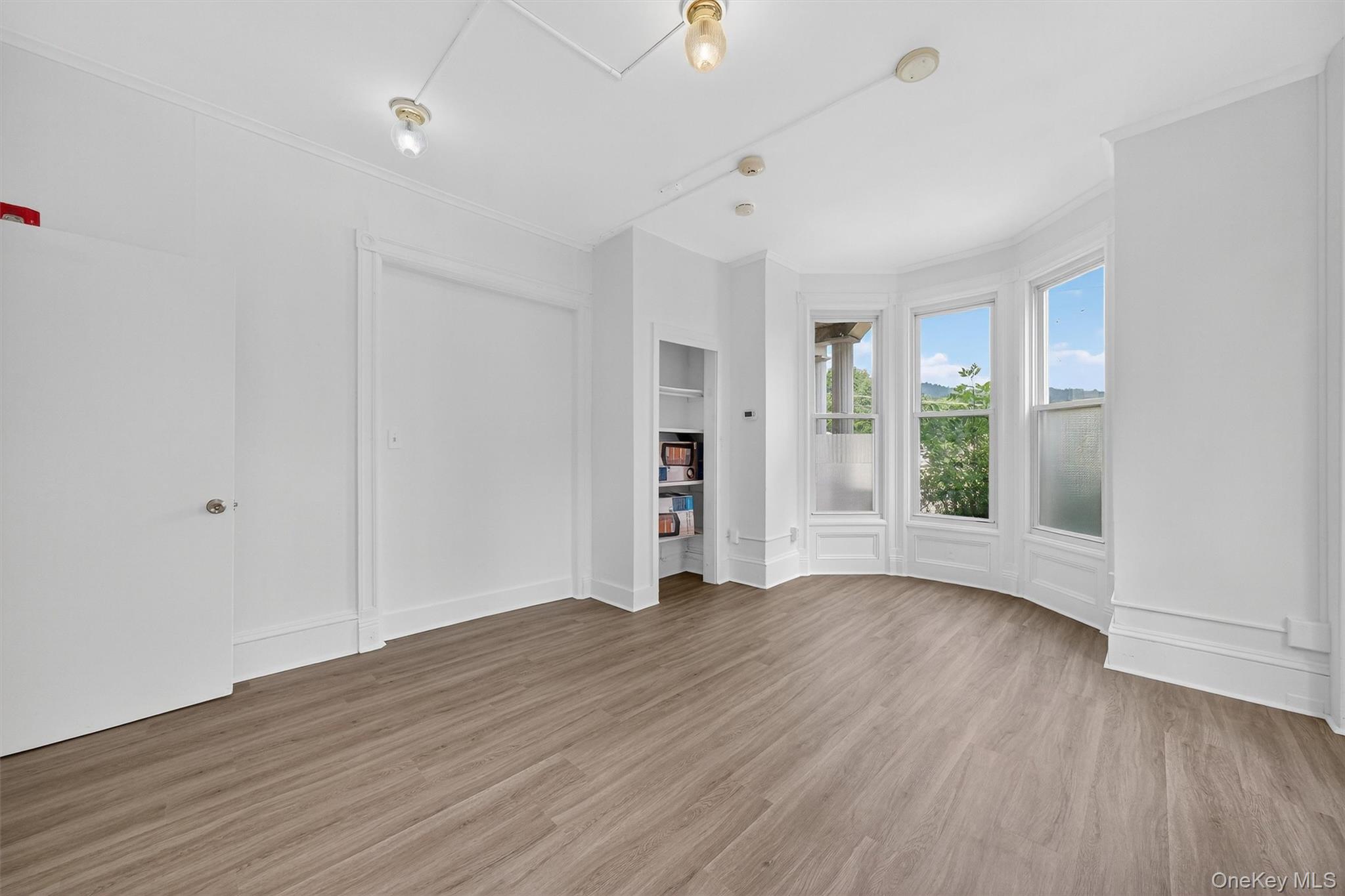 #6 photo, 34 Market Street, Ellenville , NY 12428