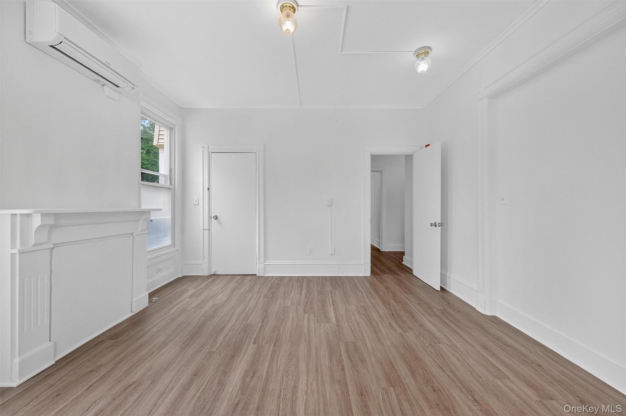 #8 photo, 34 Market Street, Ellenville , NY 12428