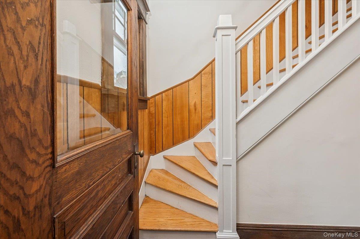 #4 photo, 22 Olinda Avenue, Hastings-on-Hudson , NY 10706