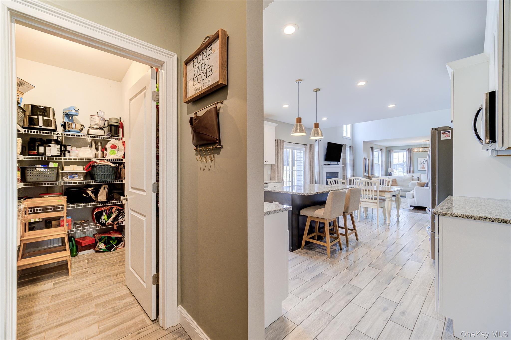 #19 photo, 64 Fox Hill Run, Rock Tavern , NY 12575