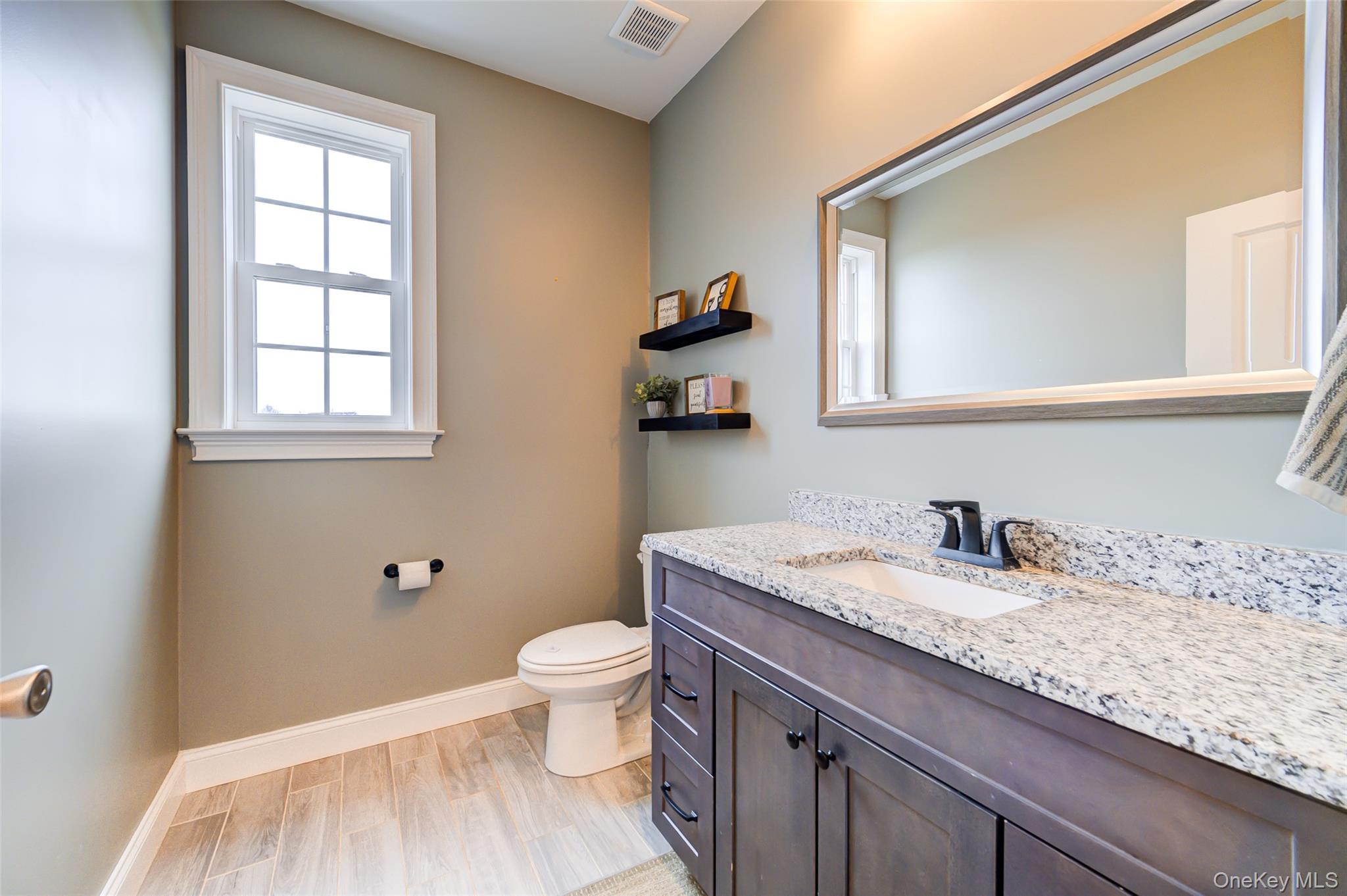 #20 photo, 64 Fox Hill Run, Rock Tavern , NY 12575