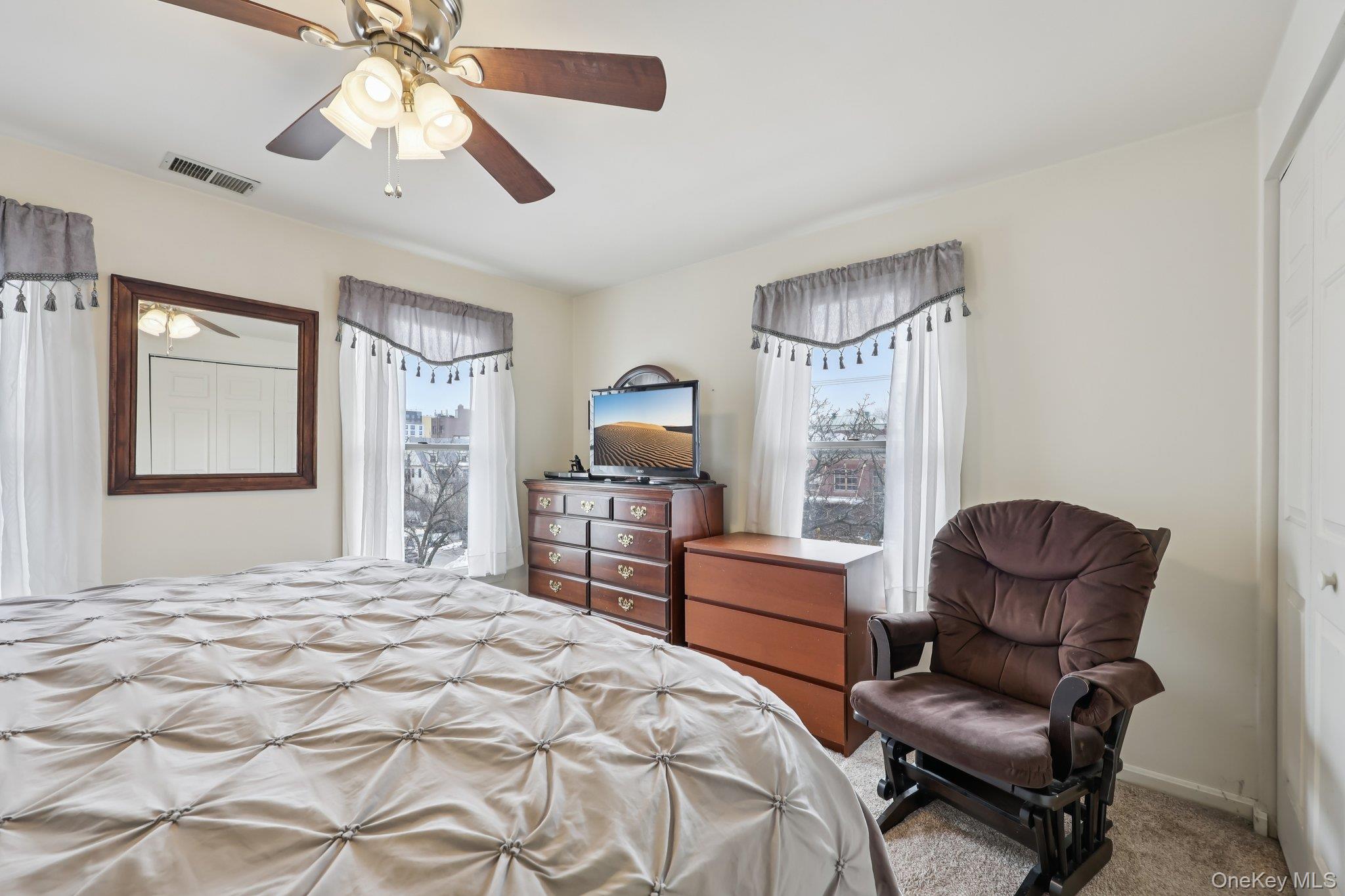 #17 photo, 52 Washington Mews, Port Chester , NY 10573