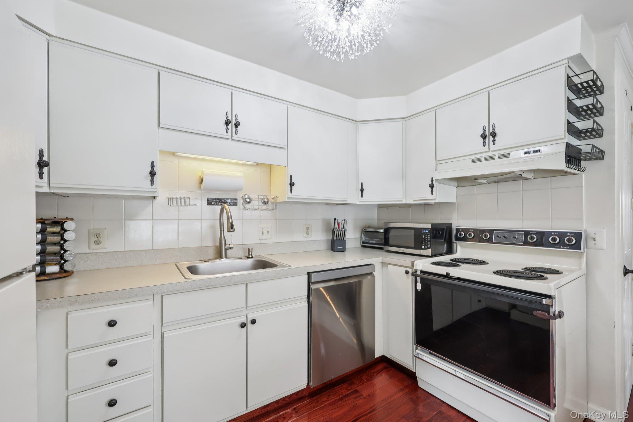 #9 photo, 52 Washington Mews, Port Chester , NY 10573