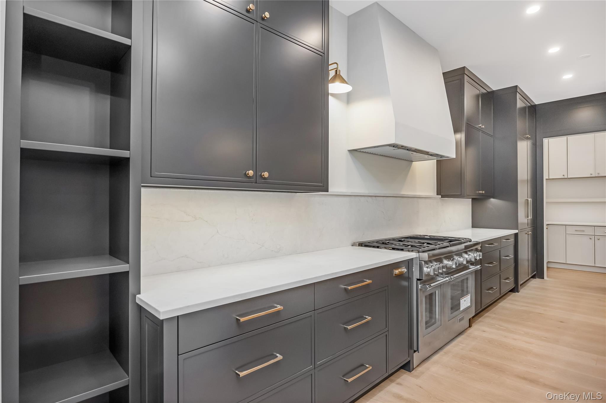 #12 photo, 523 Long Beach Road, Саффолк ‖ Nissequogue , NY 11780