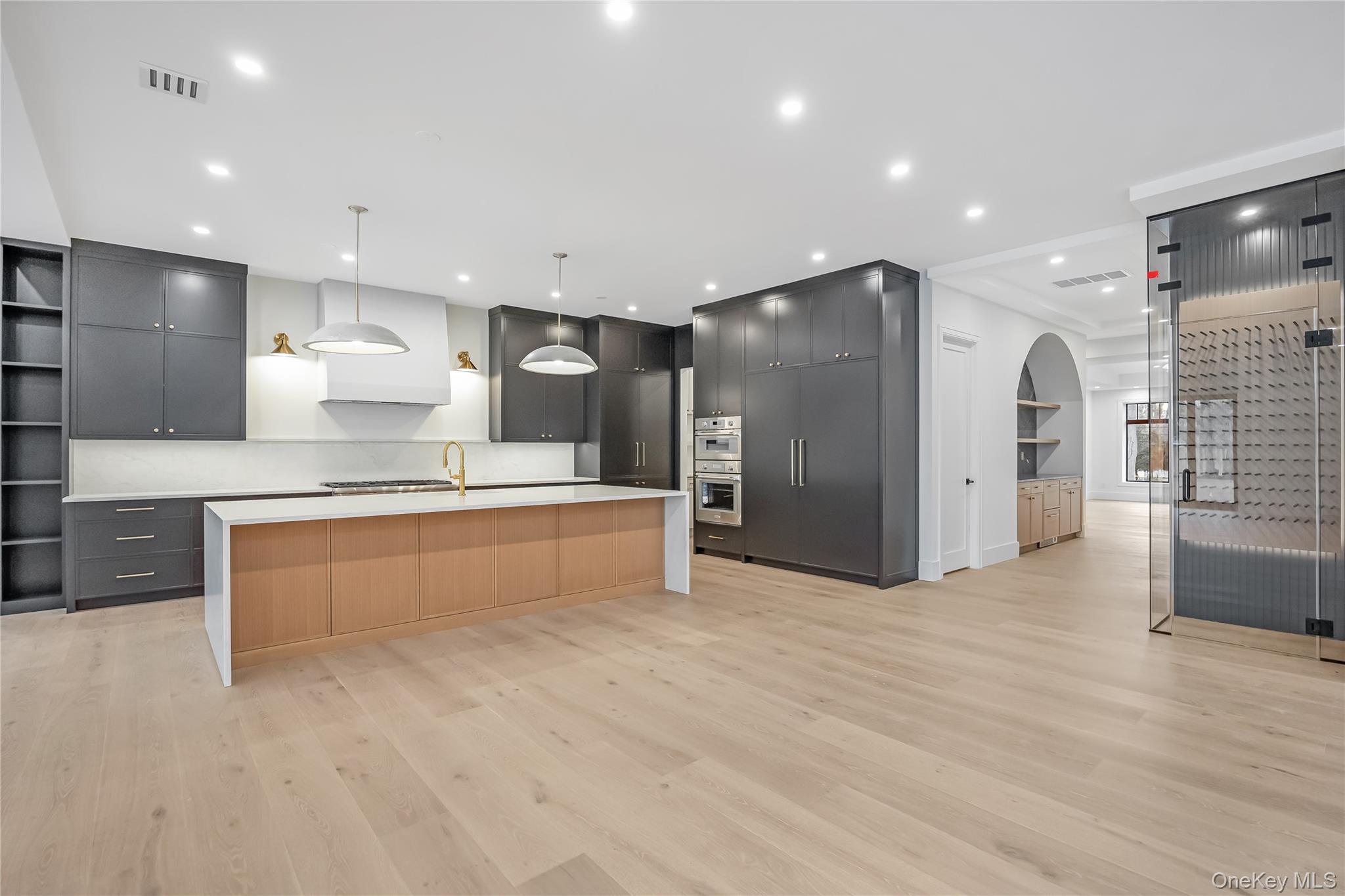 #13 photo, 523 Long Beach Road, Саффолк ‖ Nissequogue , NY 11780