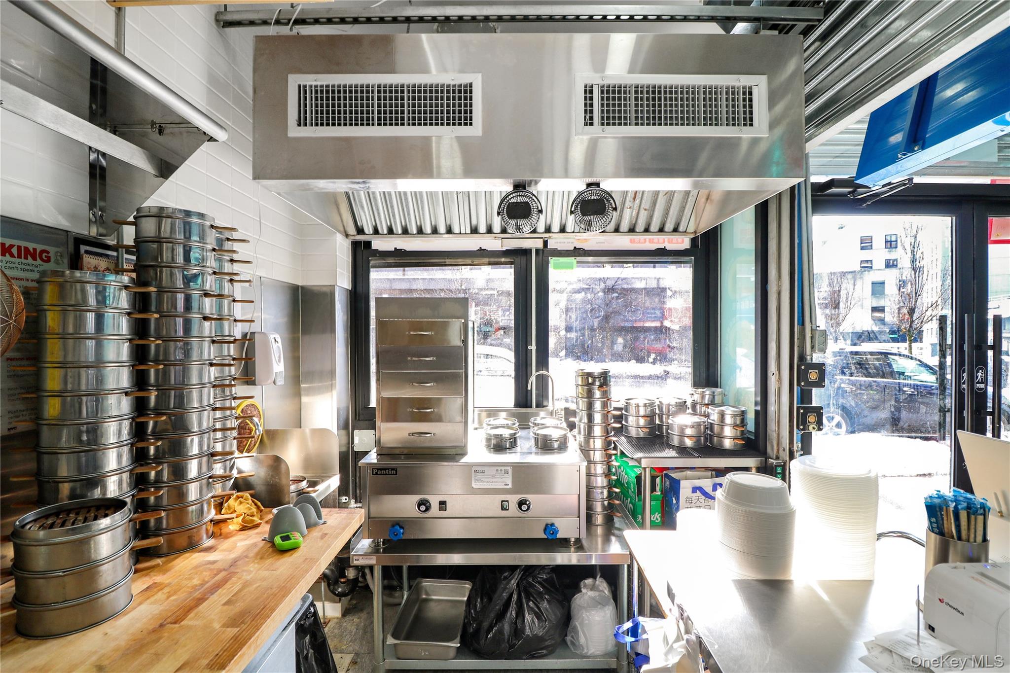 #3 photo, 4125 Kissena Boulevard, Куинс ‖ Flushing , NY 11355