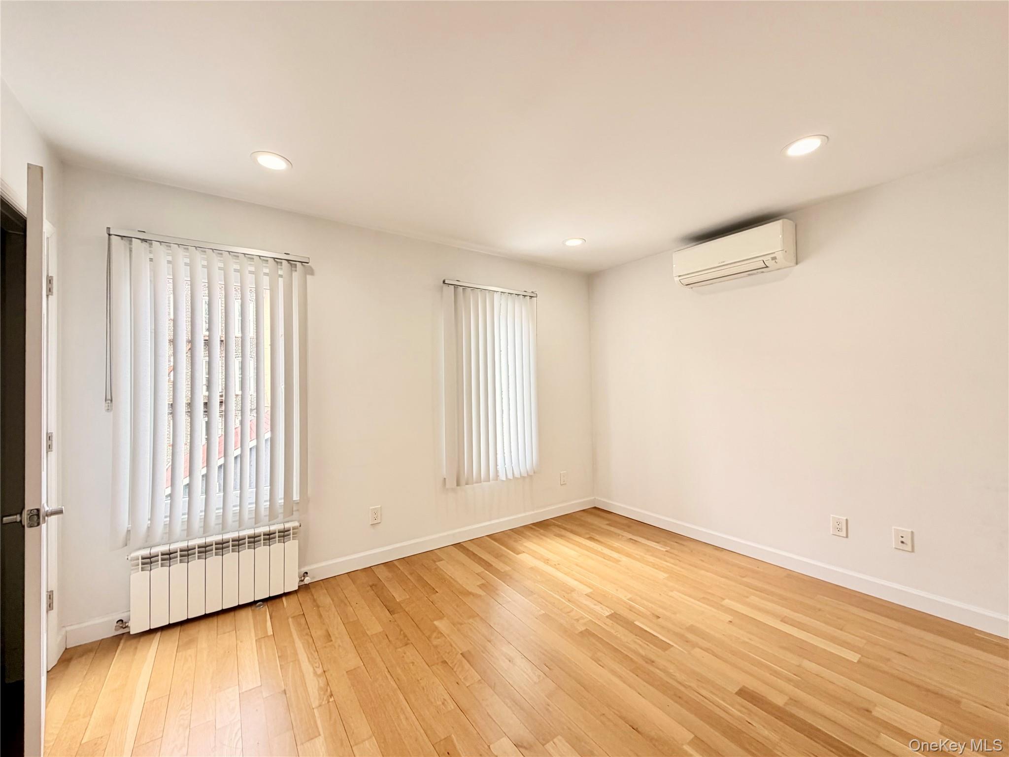 #10 photo, 7027 65th Street, Glendale , NY 11385