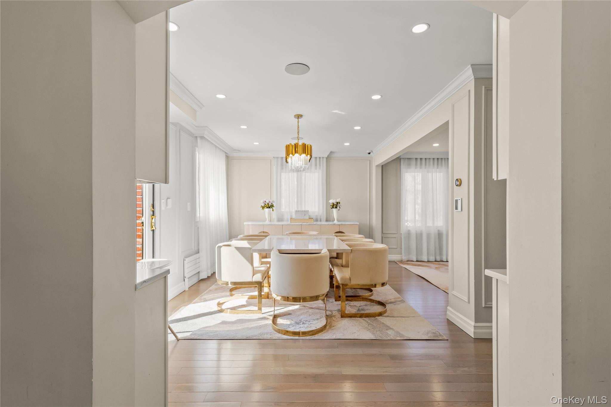 #10 photo, 7304 193rd Street, Fresh Meadows , NY 11366