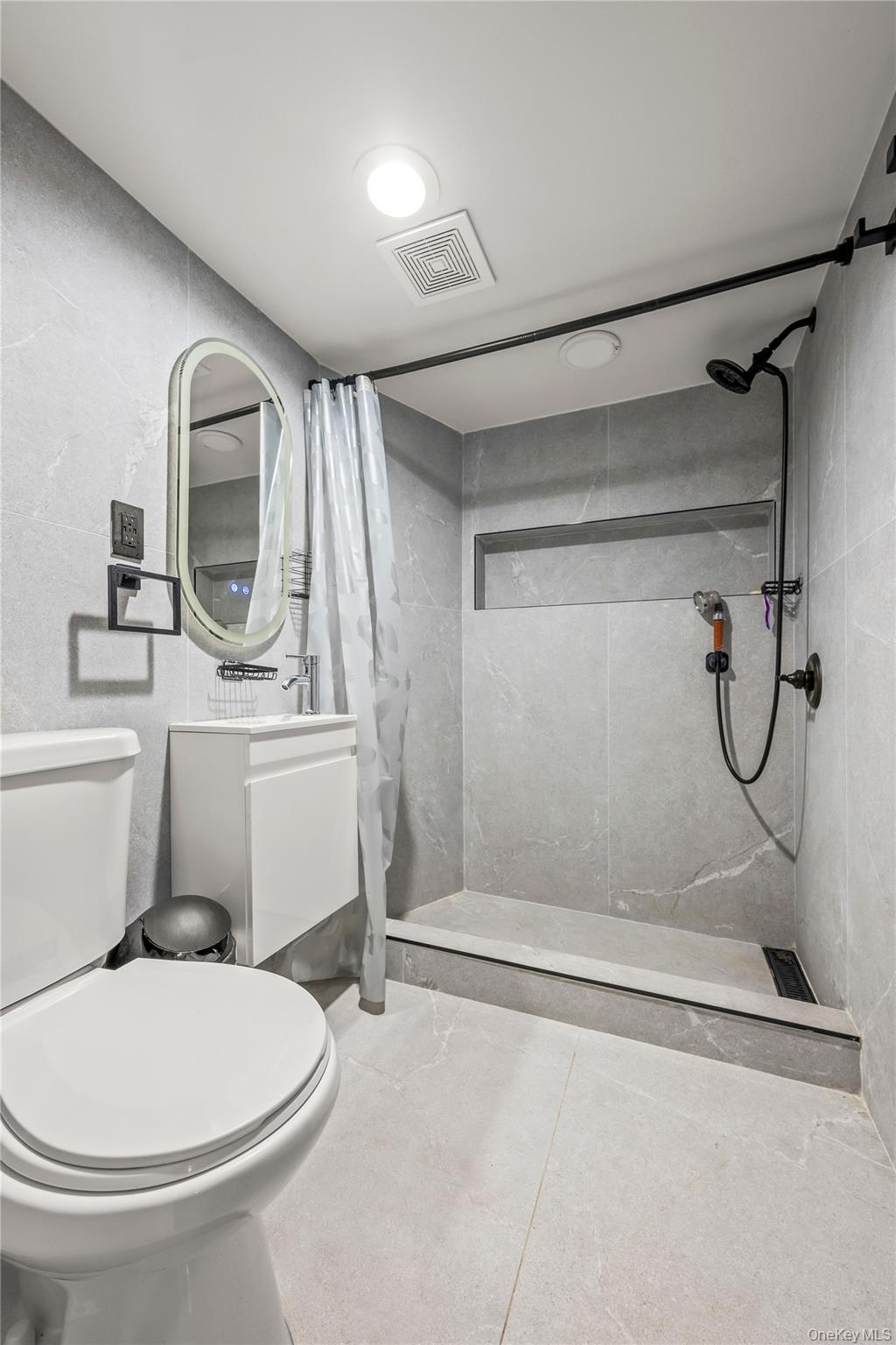 #11 photo, 7304 193rd Street, Fresh Meadows , NY 11366