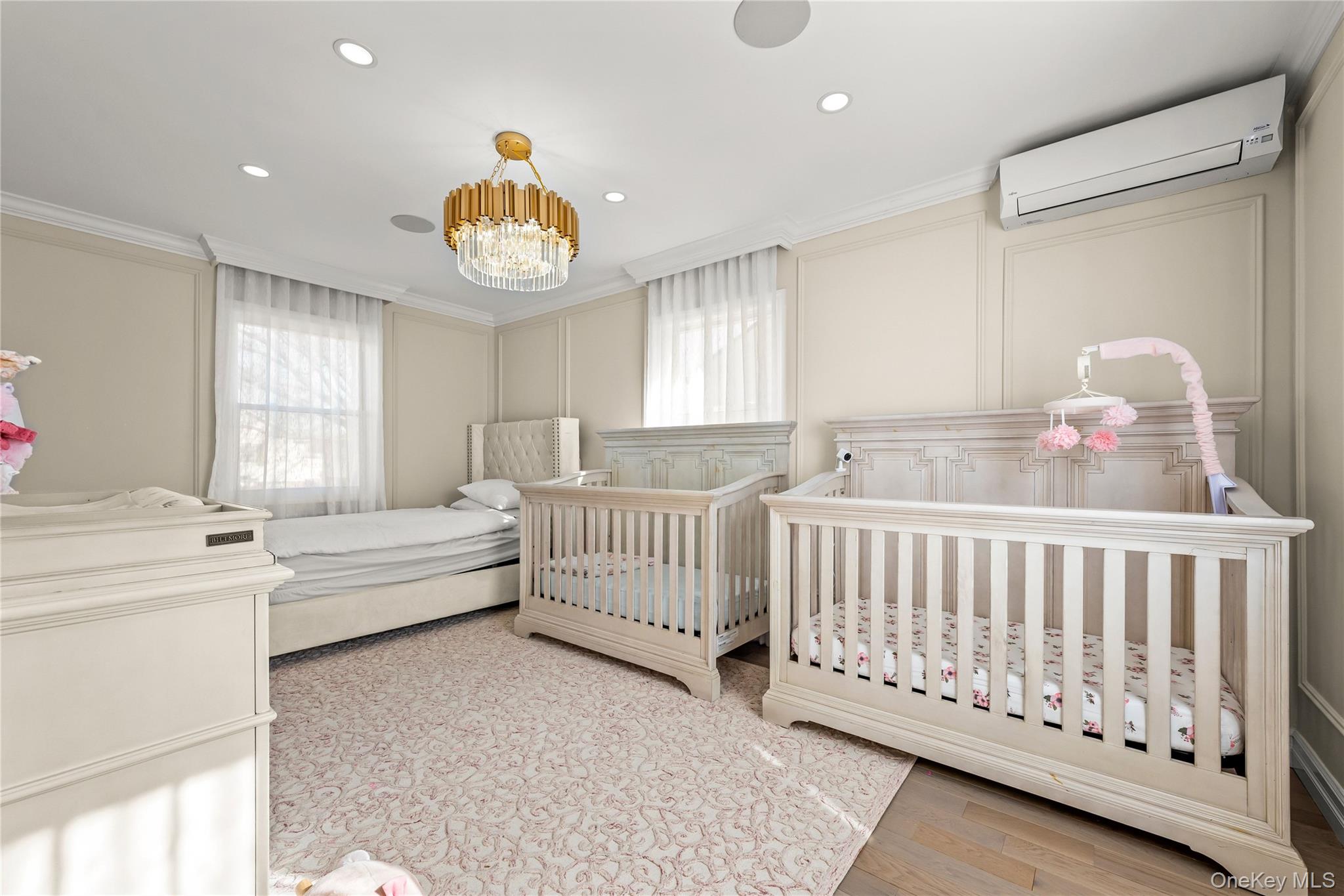 #19 photo, 7304 193rd Street, Fresh Meadows , NY 11366