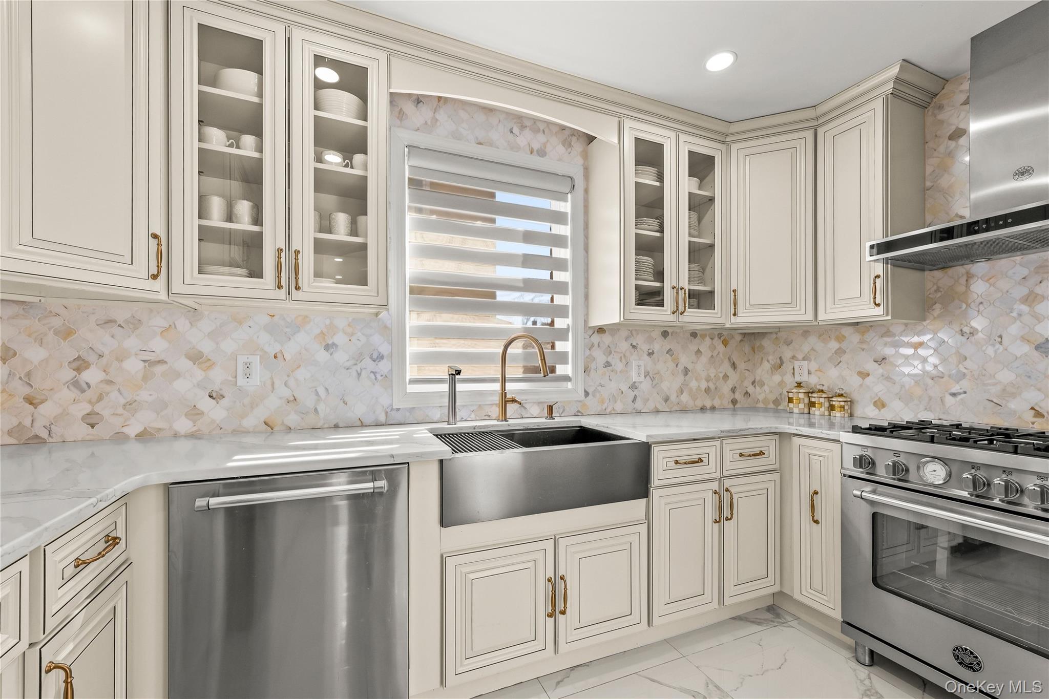 #9 photo, 7304 193rd Street, Fresh Meadows , NY 11366