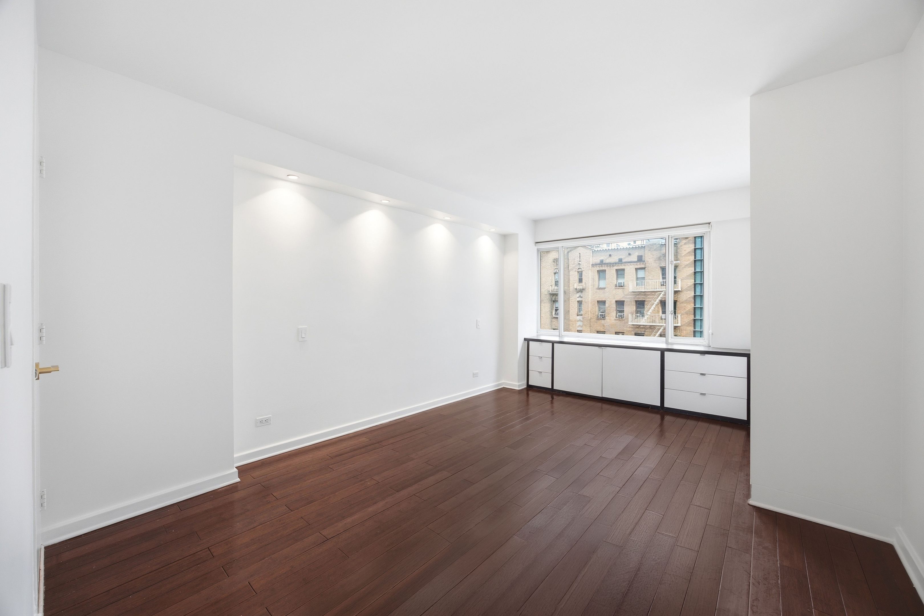 #14 photo, 166 E 63rd Street, Манхэттен ‖ Lenox Hill , NY 10065