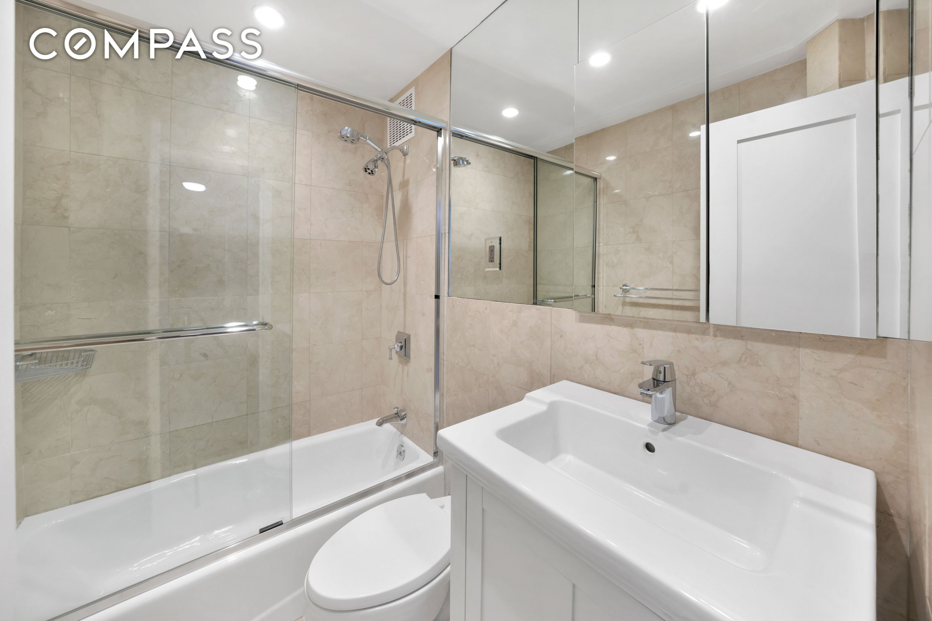 #7 photo, 2 Tudor City Place, Манхэттен ‖ Murray Hill , NY 10017