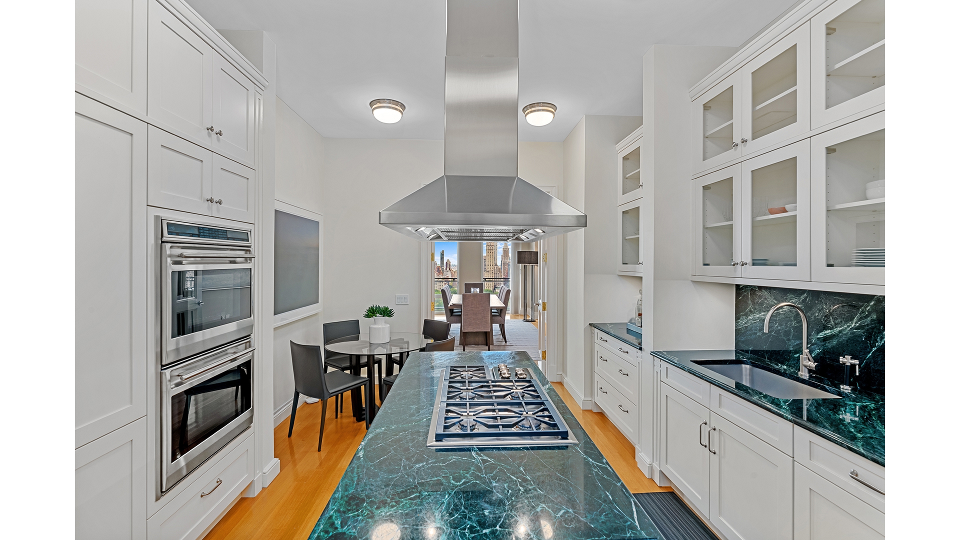 #15 photo, New York City, Lincoln Square , NY 10023