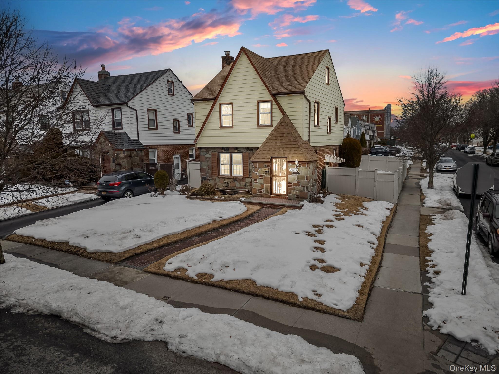 #1 photo, 248-21 87th Avenue, كوينز Bellerose , NY 11426