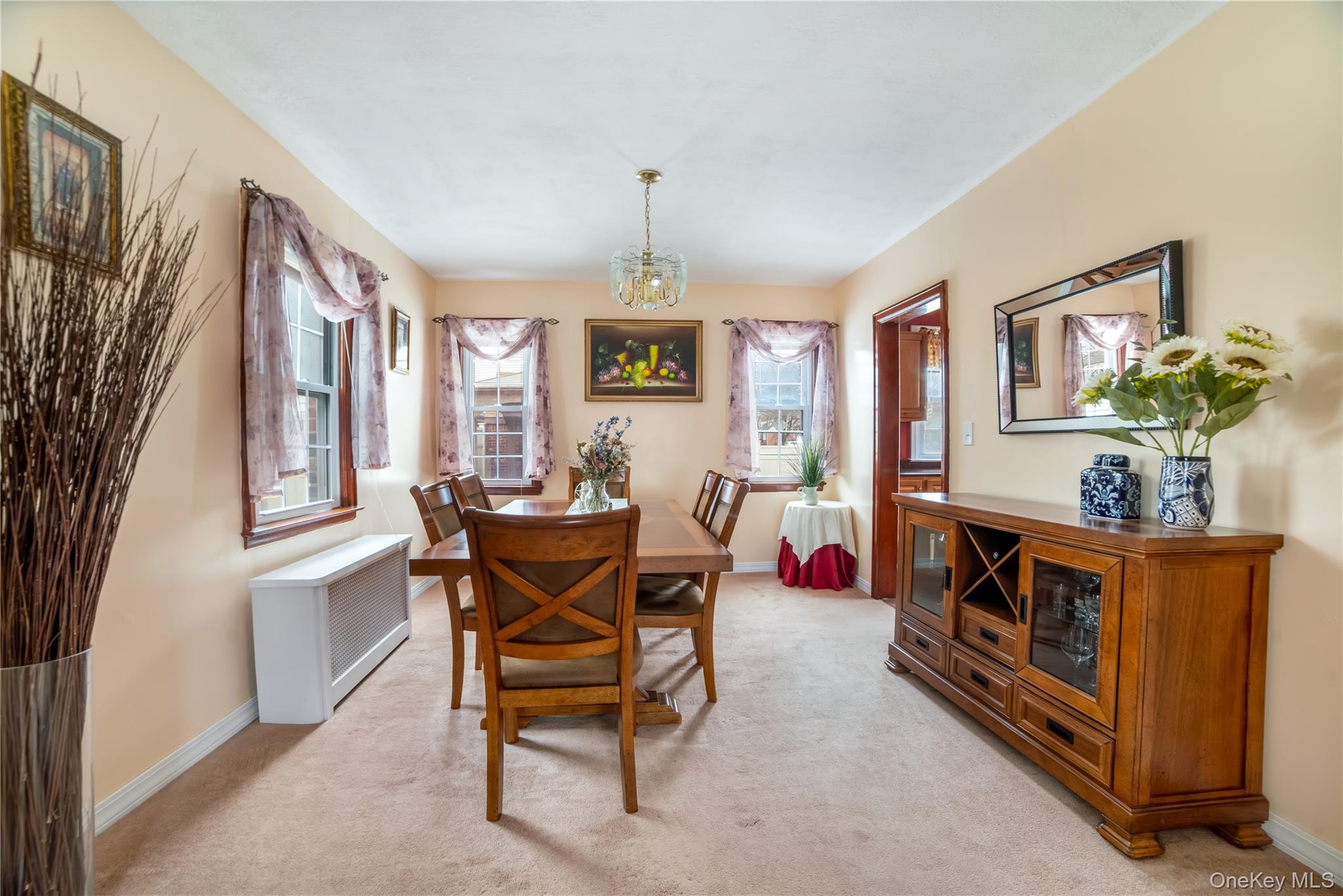 #7 photo, 248-21 87th Avenue, كوينز Bellerose , NY 11426