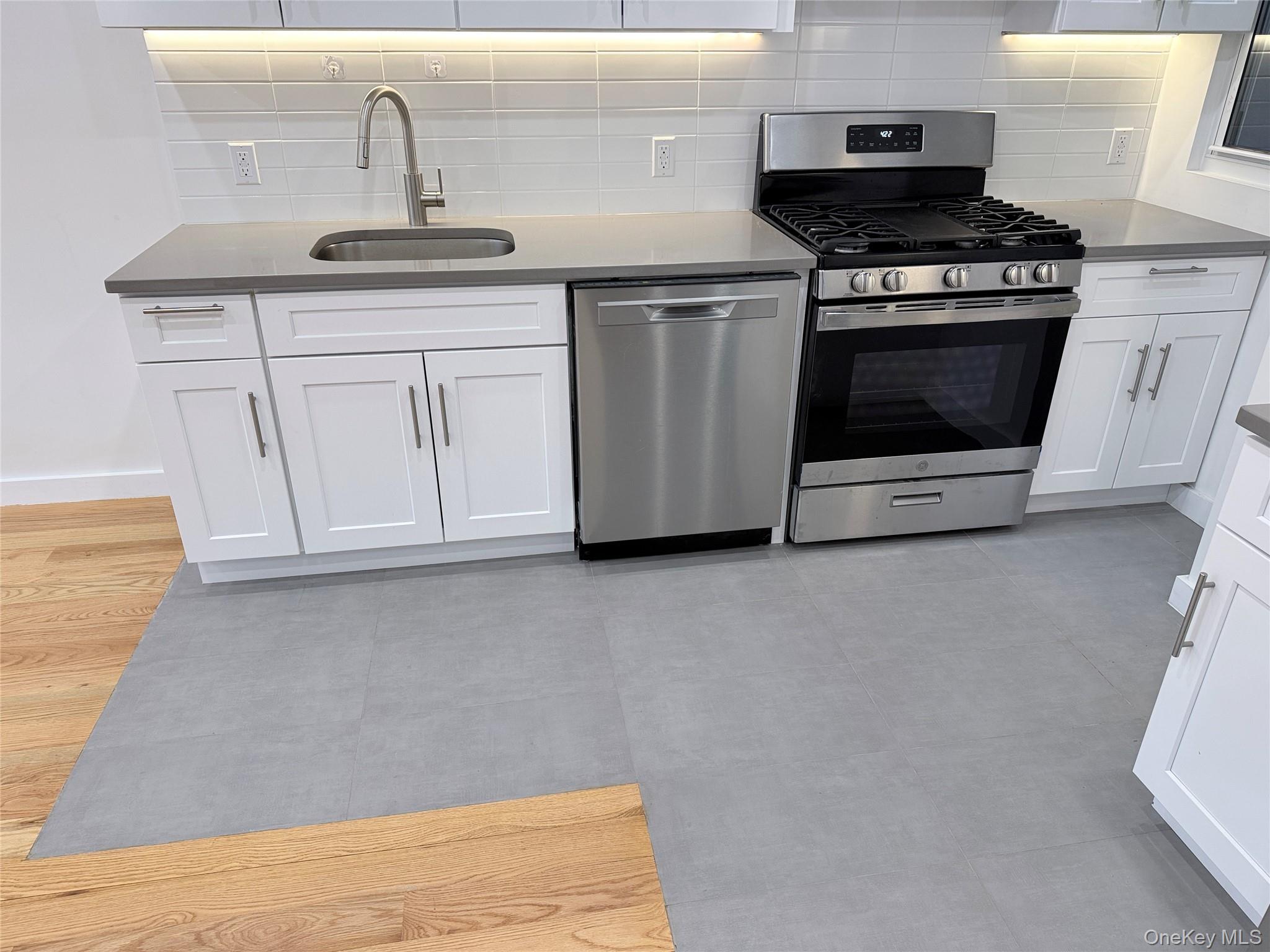 #7 photo, 4018 50th Avenue, Sunnyside , NY 11104