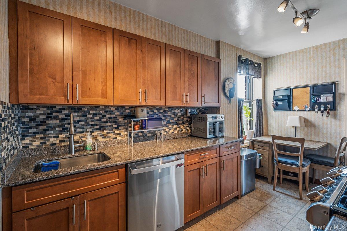 #2 photo, 18-55 Corporal Kennedy ST, Bayside , NY 11360