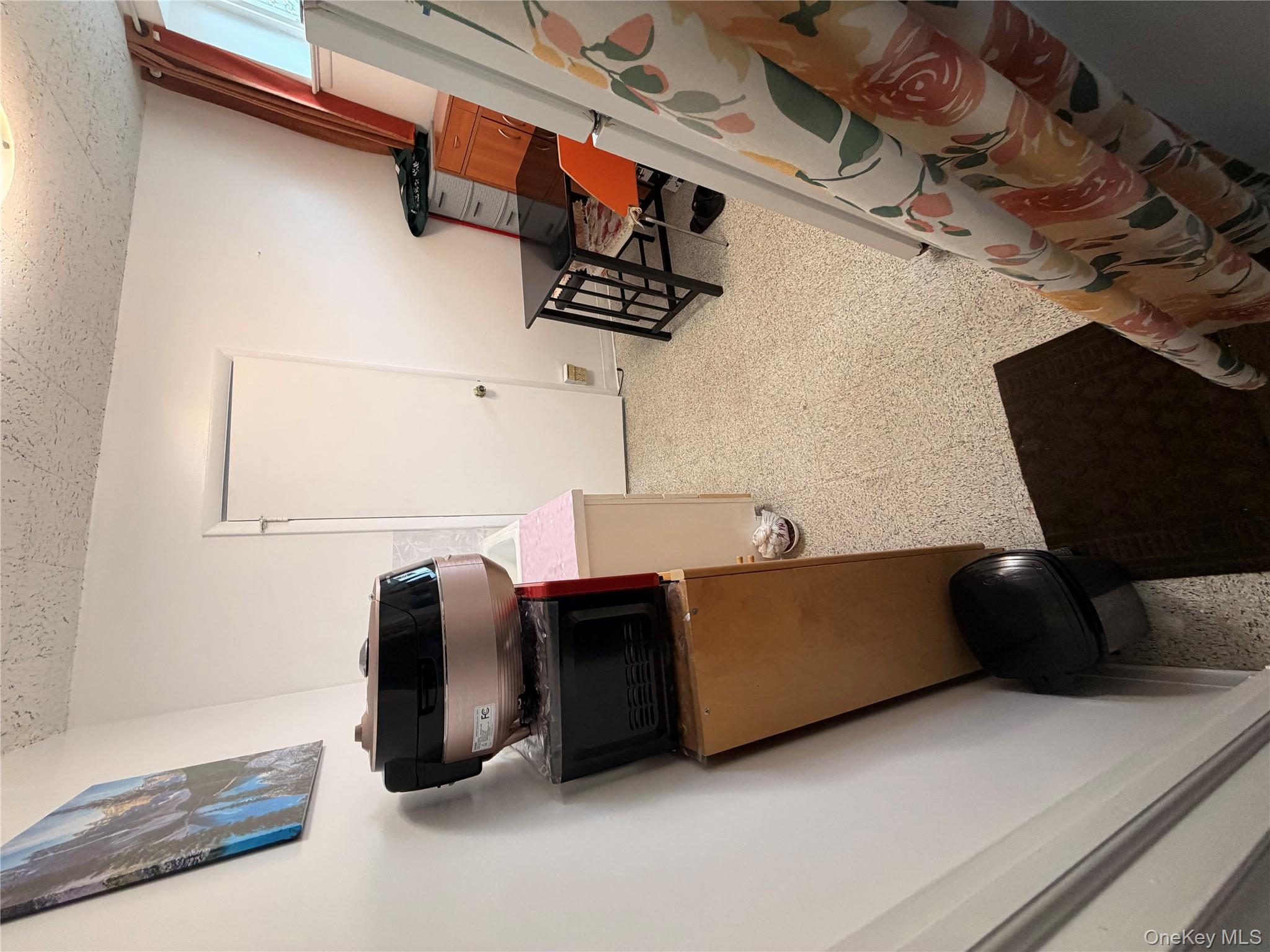 #9 photo, 397 Palmer Avenue, Mamaroneck , NY 10543