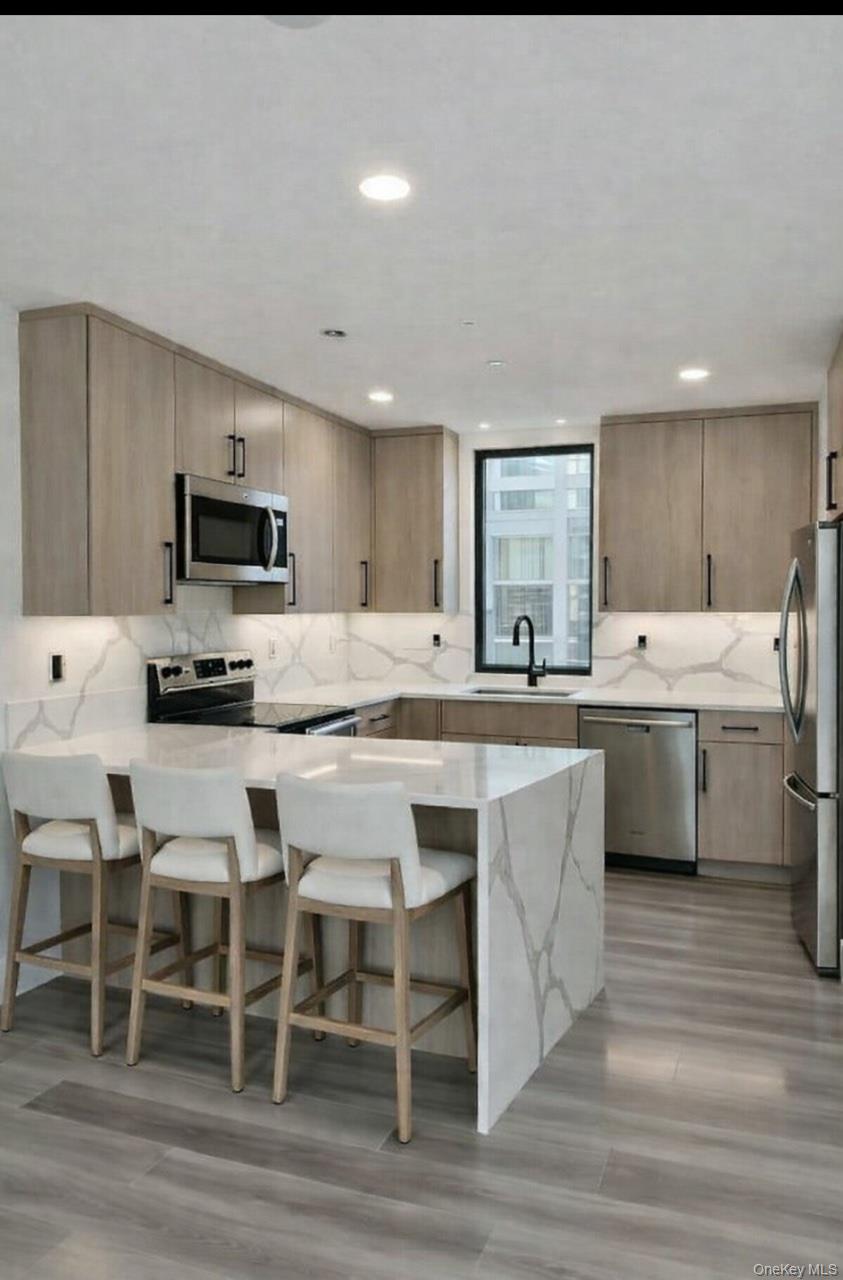 #2 photo, 325 manville Road, Pleasantville , NY 10570