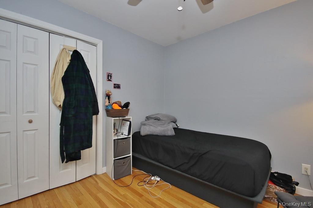 #11 photo, 423 Parkview View Avenue, Yonkers , NY 10710