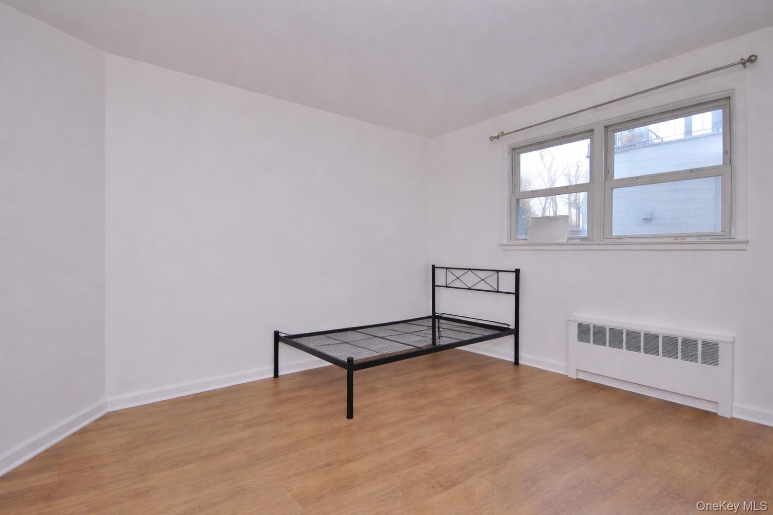 #18 photo, 423 Parkview View Avenue, Yonkers , NY 10710